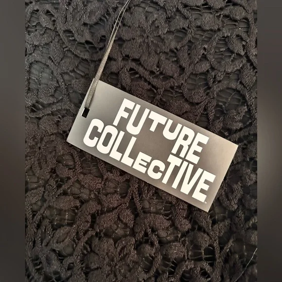 Lace Maxi Skirt With See Through Lace Bottom Sz LG FUTURE COLLECTIVE NEW! - Picture 4 of 4